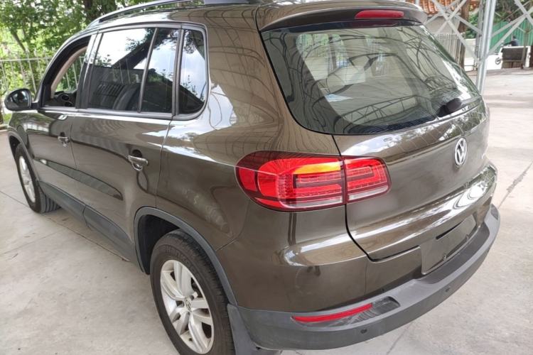 Used Volkswagen Tiguan 2015 1.8TSI Automatic Two-Wheel Drive Trend Edition Rear Left 45 Deg