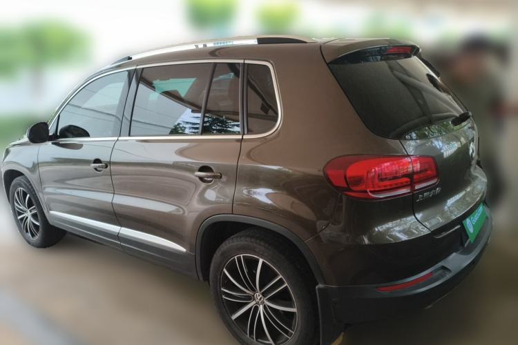 Used Volkswagen Tiguan 2015 2.0 TSI Automatic All-Wheel Drive Flagship Edition Rear Left 45 Deg