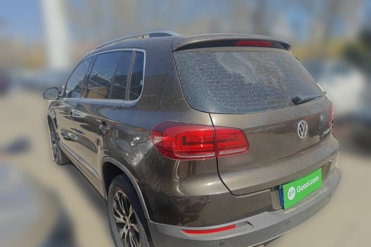 Used Volkswagen Tiguan 2015 1.8TSI Automatic Two-Wheel Drive Luxury Model Rear Left 45 Deg