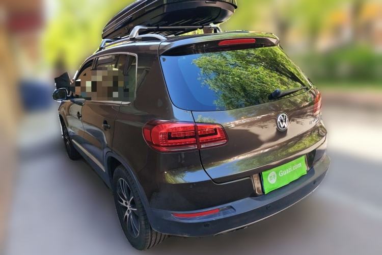 Used Volkswagen Tiguan 2015 2.0 TSI Automatic All-Wheel Drive Luxury Edition Rear Left 45 Deg