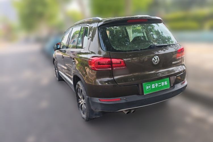 Used Volkswagen Tiguan 2015 1.8TSI Automatic Two-Wheel Drive Luxury Model Rear Left 45 Deg
