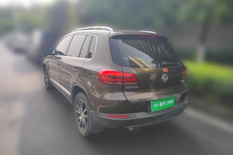 Used Volkswagen Tiguan 2015 1.8TSI Automatic Two-Wheel Drive Luxury Model Rear Left 45 Deg