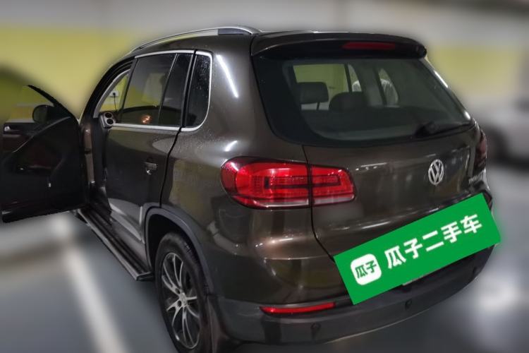 Used Volkswagen Tiguan 2015 1.8TSI Automatic Two-Wheel Drive Luxury Model Rear Left 45 Deg