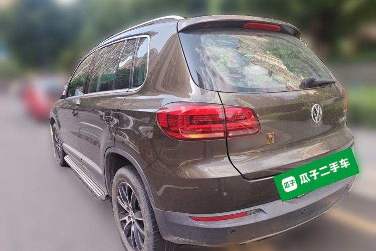 Used Volkswagen Tiguan 2015 1.8TSI Automatic Two-Wheel Drive Luxury Model Rear Left 45 Deg