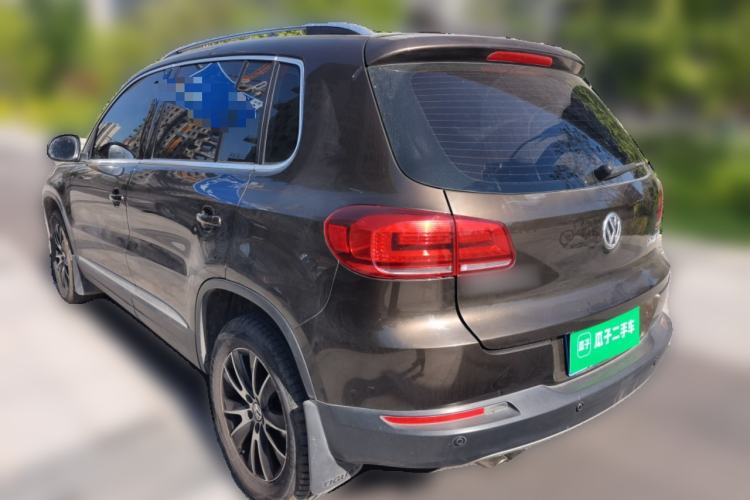 Used Volkswagen Tiguan 2015 1.8TSI Automatic Two-Wheel Drive Luxury Model Rear Left 45 Deg