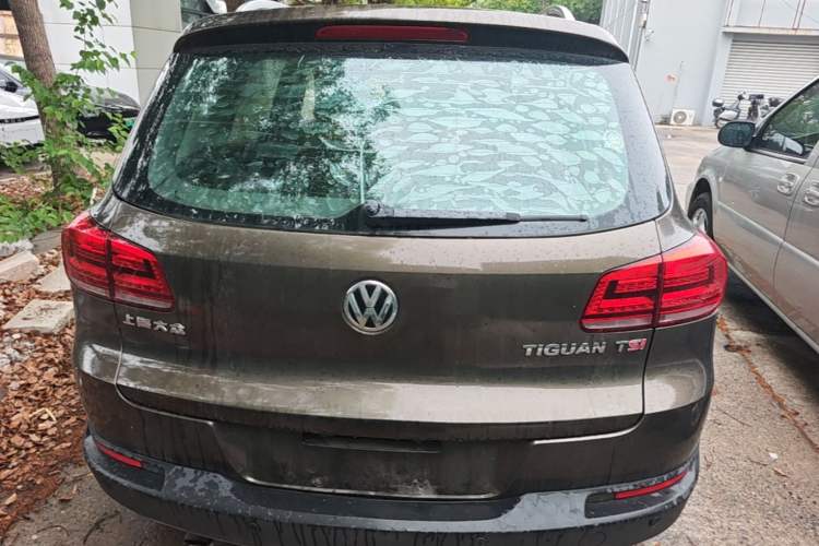 Used Volkswagen Tiguan 2015 1.8TSI Automatic Two-Wheel Drive Luxury Model Rear