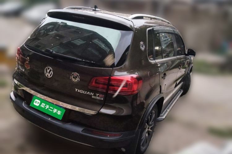 Used Volkswagen Tiguan 2015 1.8TSI Automatic Two-Wheel Drive Luxury Model Rear Right 45 Deg
