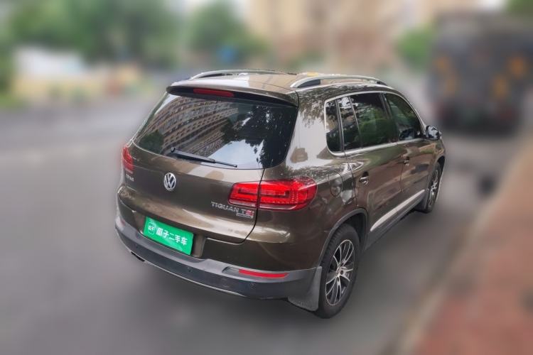 Used Volkswagen Tiguan 2015 1.8TSI Automatic All-Wheel Drive Comfort Edition Rear Right 45 Deg