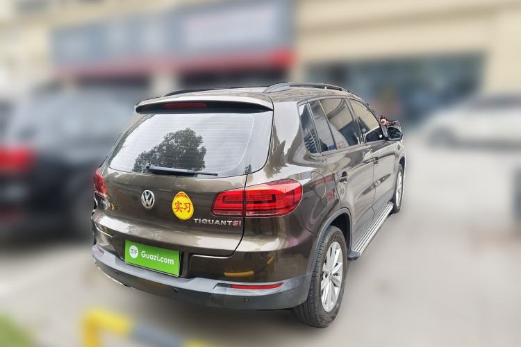 Used Volkswagen Tiguan 2015 1.8TSI Automatic Two-Wheel Drive Comfort Edition Rear Right 45 Deg