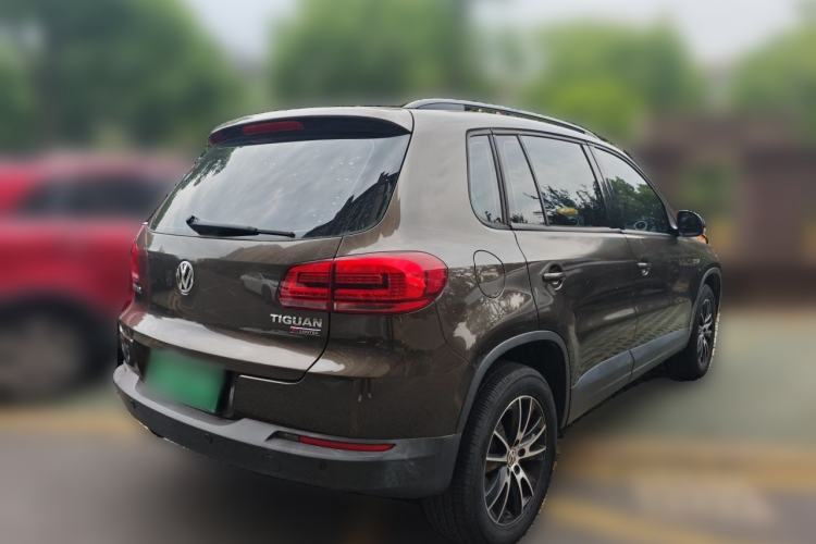 Used Volkswagen Tiguan 2015 1.8TSI Automatic Two-Wheel Drive Comfort Edition Rear Right 45 Deg