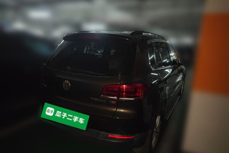 Used Volkswagen Tiguan 2015 1.8TSI Automatic Two-Wheel Drive Comfort Edition Rear Right 45 Deg