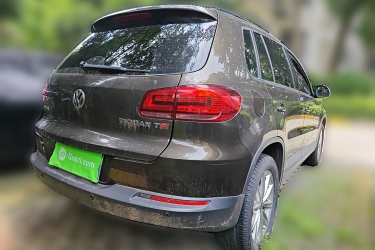 Used Volkswagen Tiguan 2015 1.8TSI Automatic Two-Wheel Drive Comfort Edition Rear Right 45 Deg