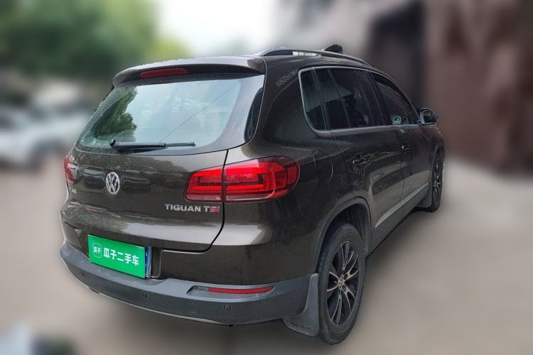 Used Volkswagen Tiguan 2015 1.8TSI Automatic Two-Wheel Drive Luxury Model Rear Right 45 Deg
