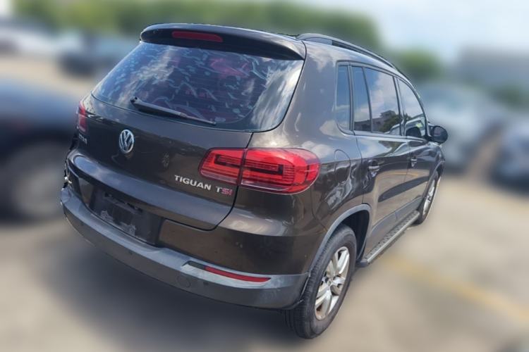Used Volkswagen Tiguan 2015 1.8TSI Automatic Two-Wheel Drive Trend Edition Rear Right 45 Deg