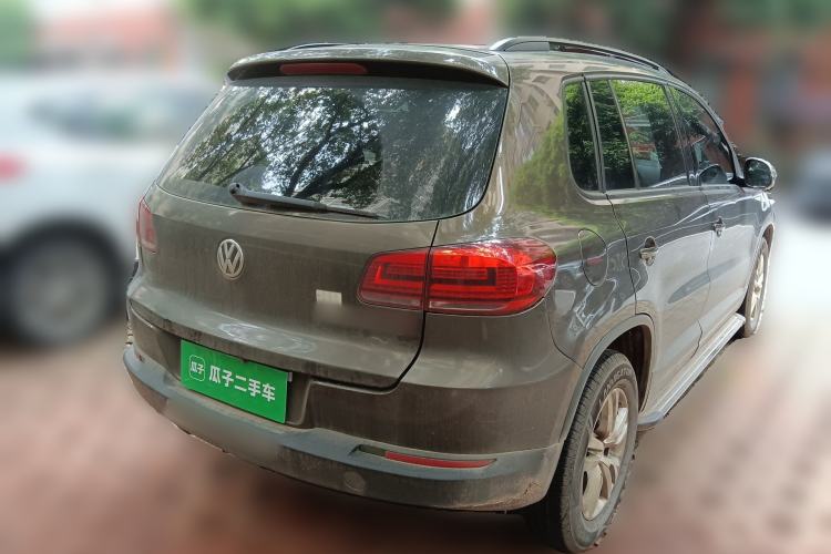 Used Volkswagen Tiguan 2015 1.8TSI Automatic Two-Wheel Drive Trend Edition Rear Right 45 Deg
