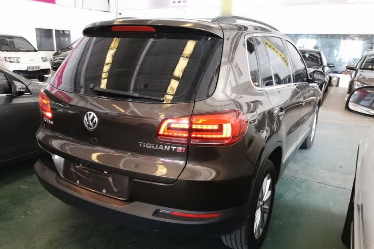 Used Volkswagen Tiguan 2015 1.8TSI Automatic Two-Wheel Drive Comfort Edition Rear Right 45 Deg