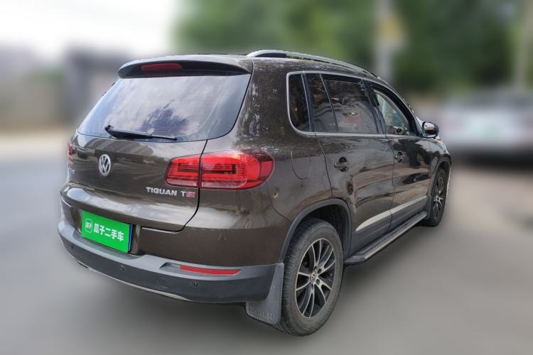 Used Volkswagen Tiguan 2015 1.8TSI Automatic Two-Wheel Drive Luxury Model Rear Right 45 Deg