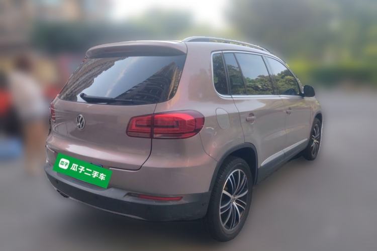 Used Volkswagen Tiguan 2015 2.0 TSI Automatic All-Wheel Drive Flagship Edition Rear Right 45 Deg