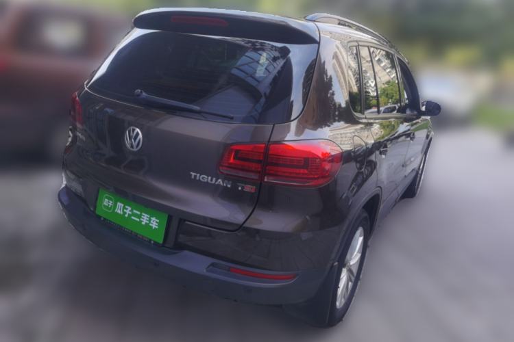 Used Volkswagen Tiguan 2015 1.8TSI Automatic Two-Wheel Drive Comfort Edition Rear Right 45 Deg