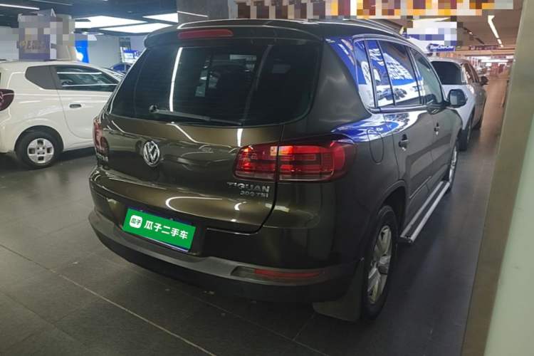 Used Volkswagen Tiguan 2015 1.8TSI Automatic Two-Wheel Drive Trend Edition Rear Right 45 Deg