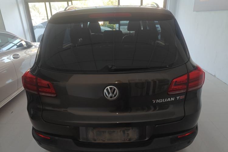 Used Volkswagen Tiguan 2015 1.8TSI Automatic Two-Wheel Drive Luxury Model Rear