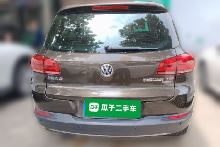 Used Volkswagen Tiguan 2015 1.8TSI Automatic All-Wheel-Drive Luxury Model Rear
