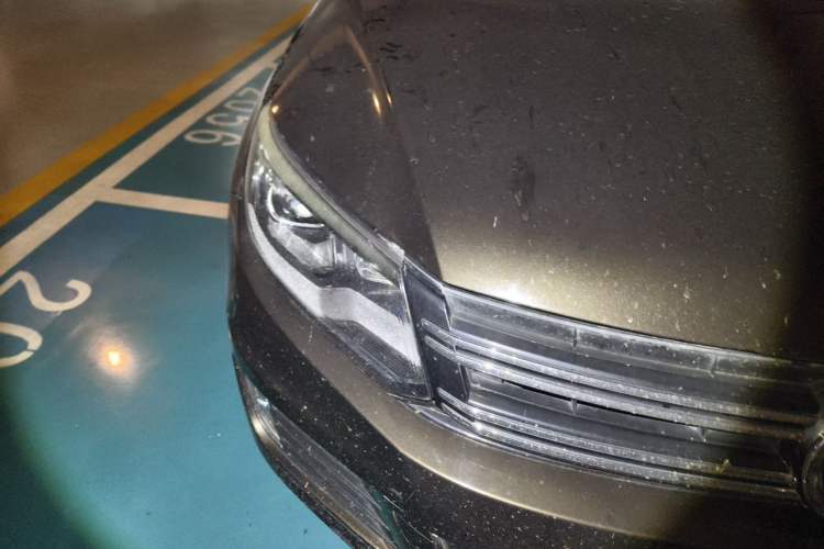Used Volkswagen Tiguan 2015 1.8TSI Automatic Two-Wheel Drive Comfort Edition Right Front Headlight