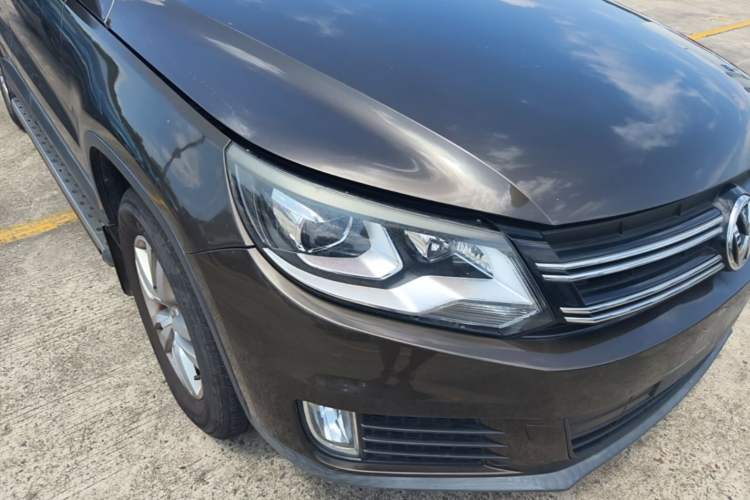 Used Volkswagen Tiguan 2015 1.8TSI Automatic Two-Wheel Drive Trend Edition Right Front Headlight