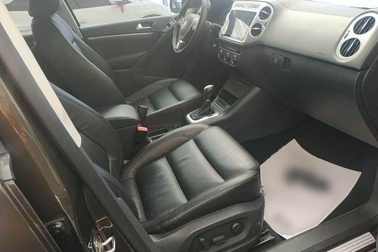 Used Volkswagen Tiguan 2015 1.8TSI Automatic Two-Wheel Drive Comfort Edition Right Front Seat