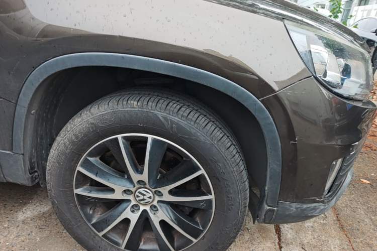 Used Volkswagen Tiguan 2015 1.8TSI Automatic Two-Wheel Drive Luxury Model Right Front Wheel Hub