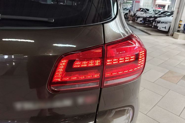 Used Volkswagen Tiguan 2015 1.8TSI Automatic Two-Wheel Drive Comfort Edition Right Rear Taillight