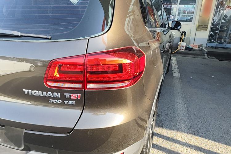 Used Volkswagen Tiguan 2015 1.8TSI Automatic Two-Wheel Drive Luxury Model Right Rear Taillight