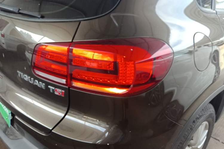 Used Volkswagen Tiguan 2015 1.8TSI Automatic Two-Wheel Drive Trend Edition Right Rear Taillight