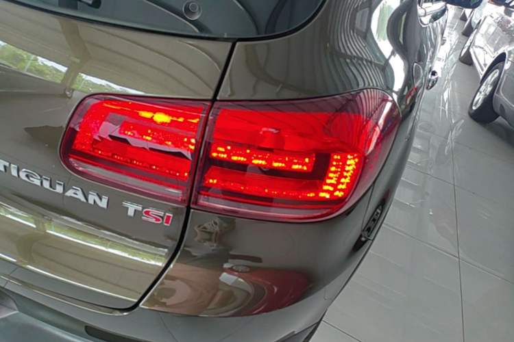 Used Volkswagen Tiguan 2015 1.8TSI Automatic Two-Wheel Drive Comfort Edition Right Rear Taillight