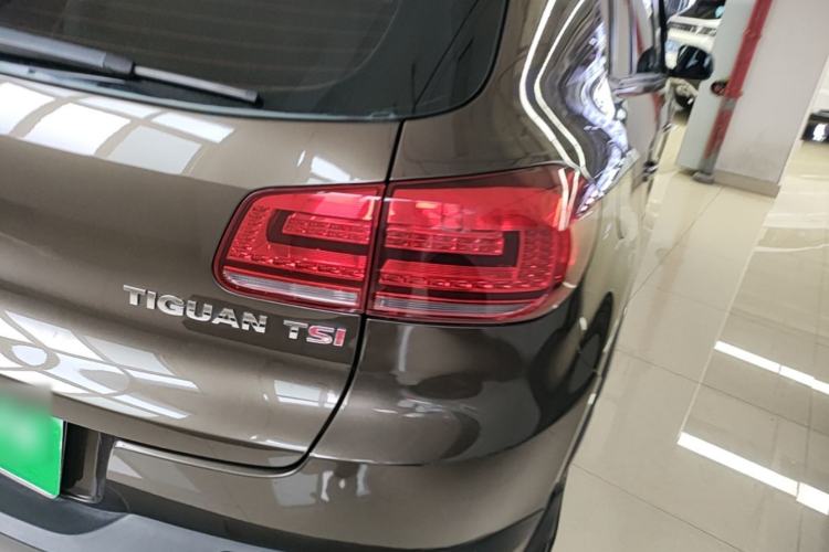 Used Volkswagen Tiguan 2015 1.8TSI Automatic Two-Wheel Drive Trend Edition Right Rear Taillight