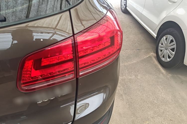 Used Volkswagen Tiguan 2015 1.8TSI Automatic Two-Wheel Drive Luxury Model Right Rear Taillight