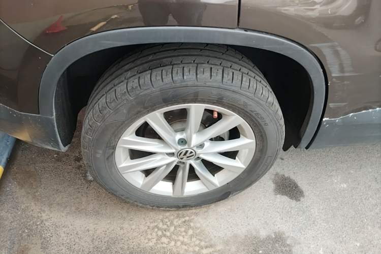 Used Volkswagen Tiguan 2015 1.8TSI Automatic Two-Wheel Drive Comfort Edition Right Rear Wheel Hub