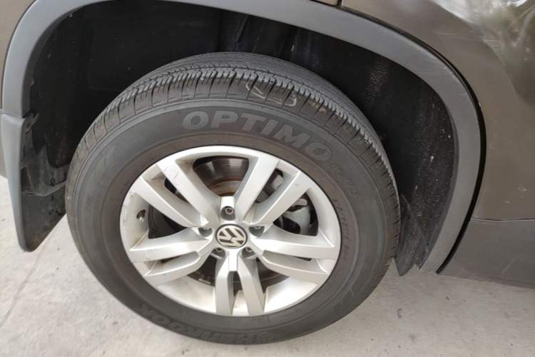 Used Volkswagen Tiguan 2015 1.8TSI Automatic Two-Wheel Drive Trend Edition Right Rear Wheel Hub