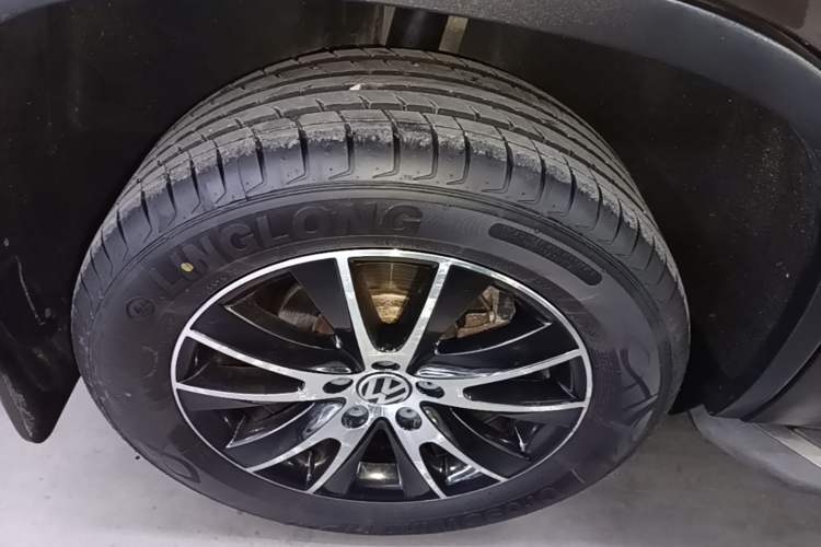 Used Volkswagen Tiguan 2015 1.8TSI Automatic Two-Wheel Drive Luxury Model Right Rear Wheel Hub
