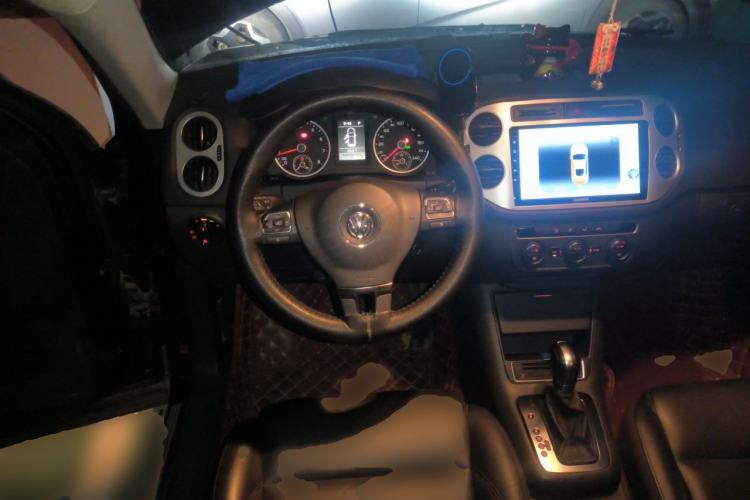 Used Volkswagen Tiguan 2015 1.8TSI Automatic Two-Wheel Drive Comfort Edition Steering Wheel