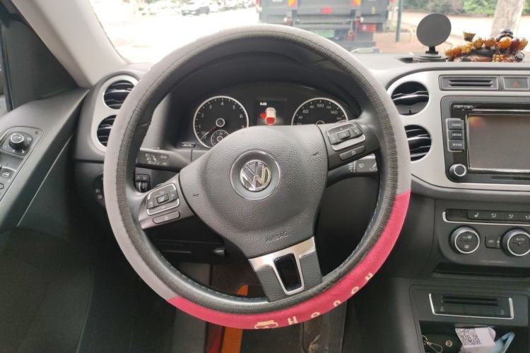 Used Volkswagen Tiguan 2015 1.8TSI Automatic All-Wheel Drive Comfort Edition Steering Wheel
