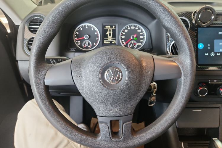 Used Volkswagen Tiguan 2015 1.8TSI Automatic Two-Wheel Drive Trend Edition Steering Wheel