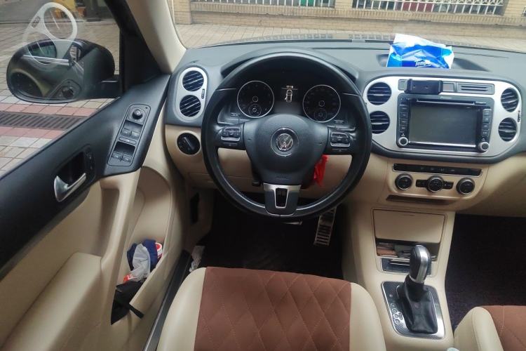 Used Volkswagen Tiguan 2015 1.8TSI Automatic All-Wheel Drive Style Vision Edition Steering Wheel