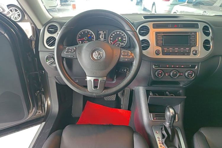 Used Volkswagen Tiguan 2015 1.8TSI Automatic Two-Wheel Drive Comfort Edition Steering Wheel