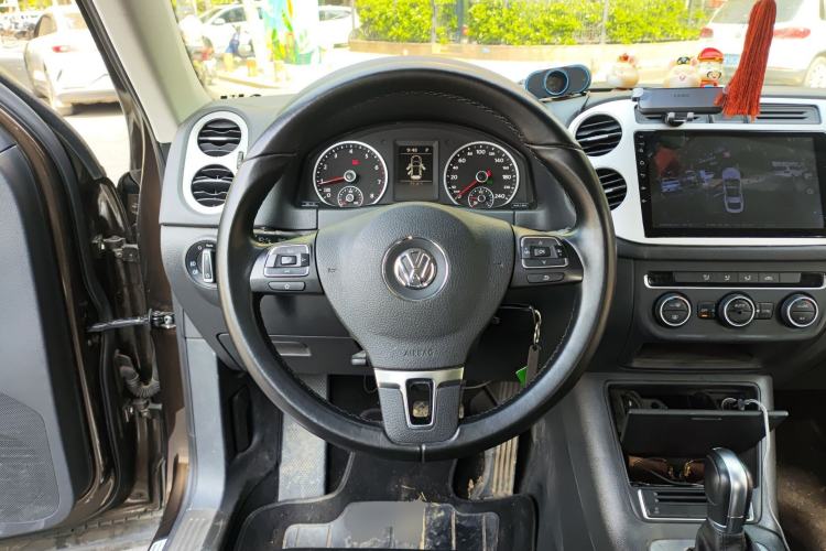 Used Volkswagen Tiguan 2015 1.8TSI Automatic All-Wheel Drive Comfort Edition Steering Wheel