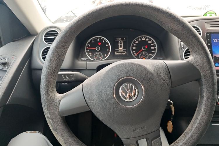 Used Volkswagen Tiguan 2015 1.8TSI Automatic Two-Wheel Drive Trend Edition Steering Wheel