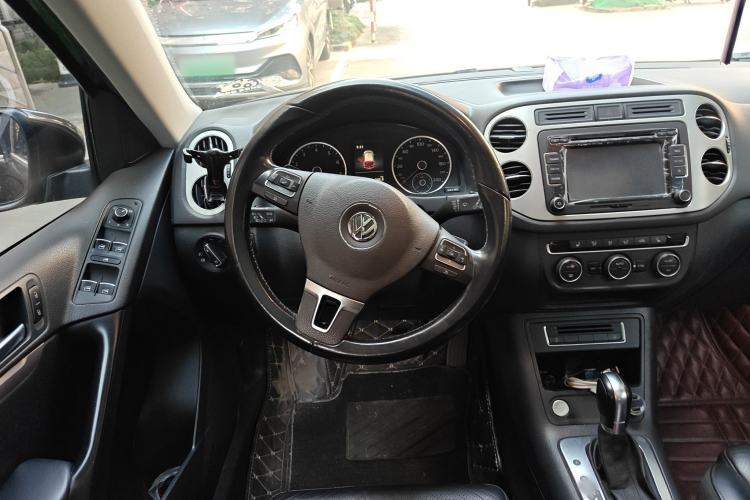 Used Volkswagen Tiguan 2015 1.8TSI Automatic Two-Wheel Drive Comfort Edition Steering Wheel