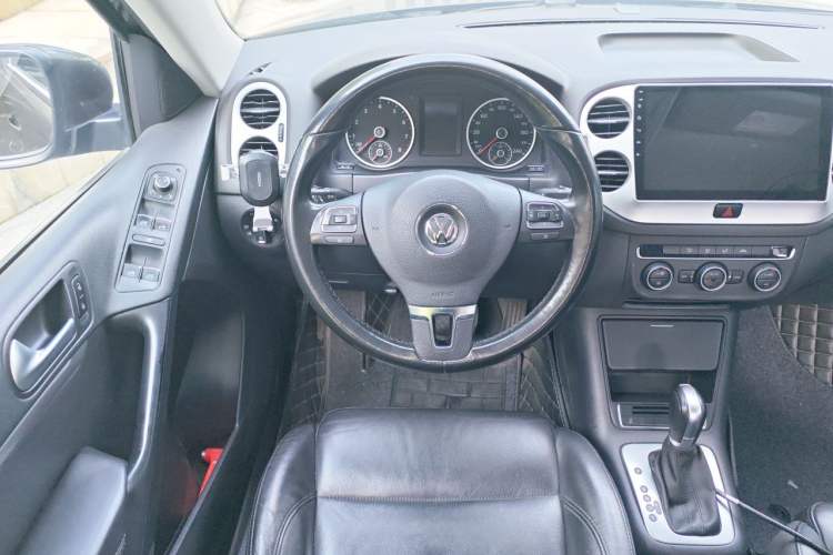 Used Volkswagen Tiguan 2015 1.8TSI Automatic Two-Wheel Drive Comfort Edition Steering Wheel