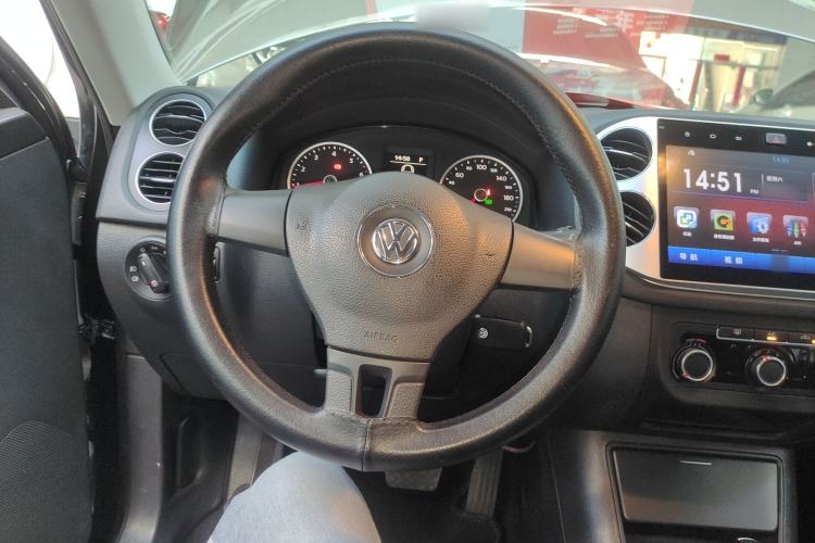 Used Volkswagen Tiguan 2015 1.8TSI Automatic Two-Wheel Drive Trend Edition Steering Wheel