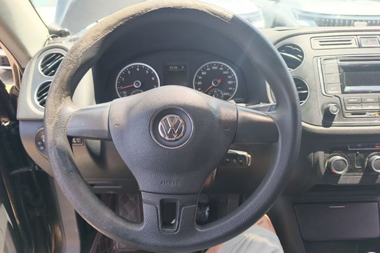 Used Volkswagen Tiguan 2015 1.8TSI Automatic Two-Wheel Drive Trend Edition Steering Wheel